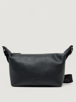 Borsa a tracolla Ultralight in pelle sintetica a grana Calvin Klein