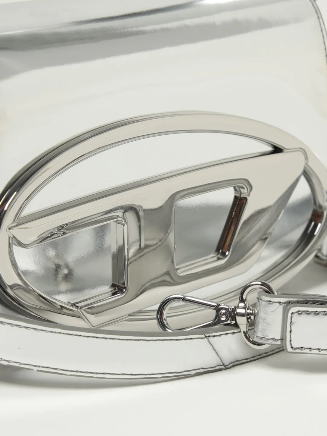 Borsa 1DR Diesel in vernice laminata