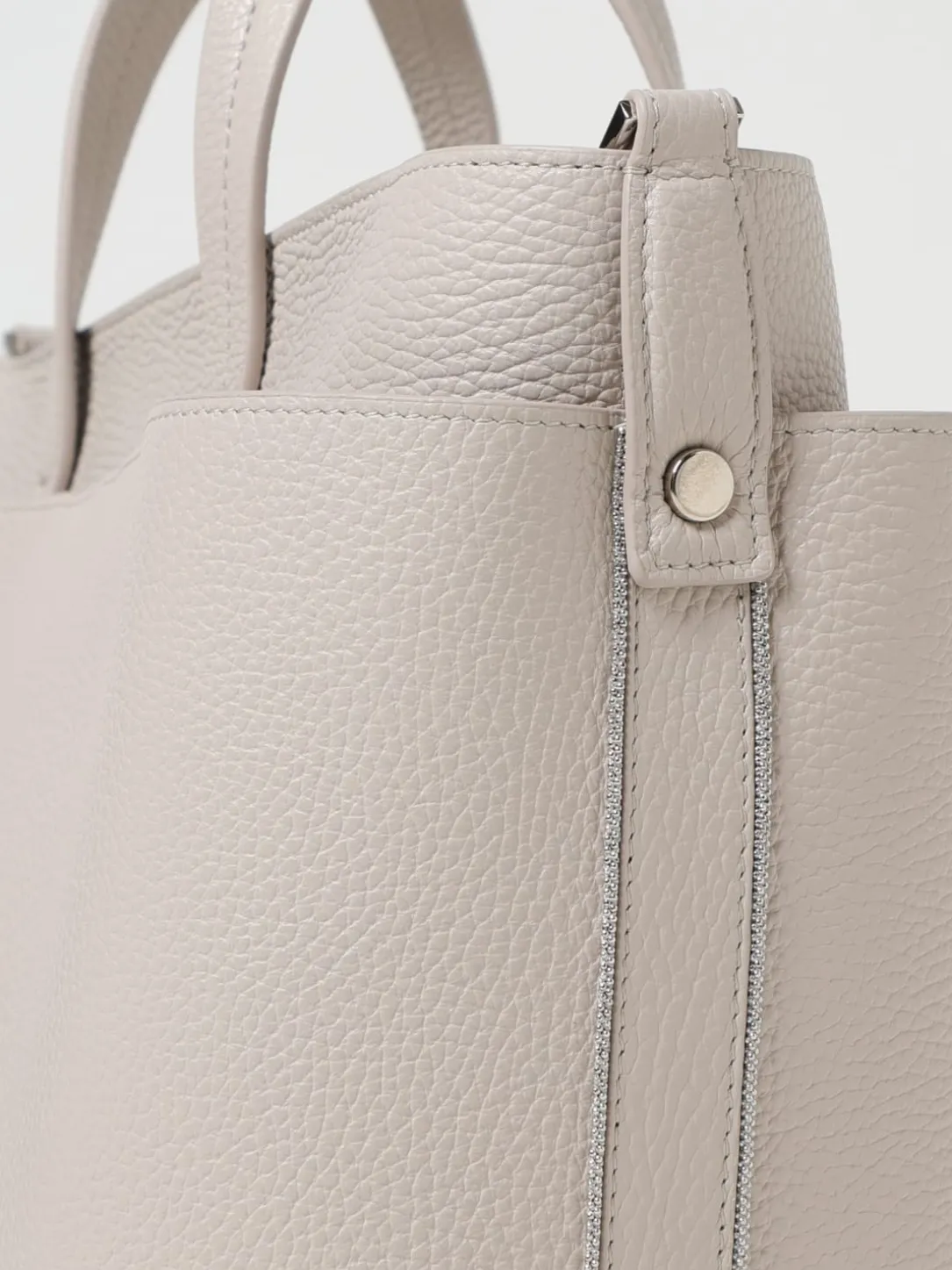 Borsa Inga Fabiana Filippi in pelle a grana con monile