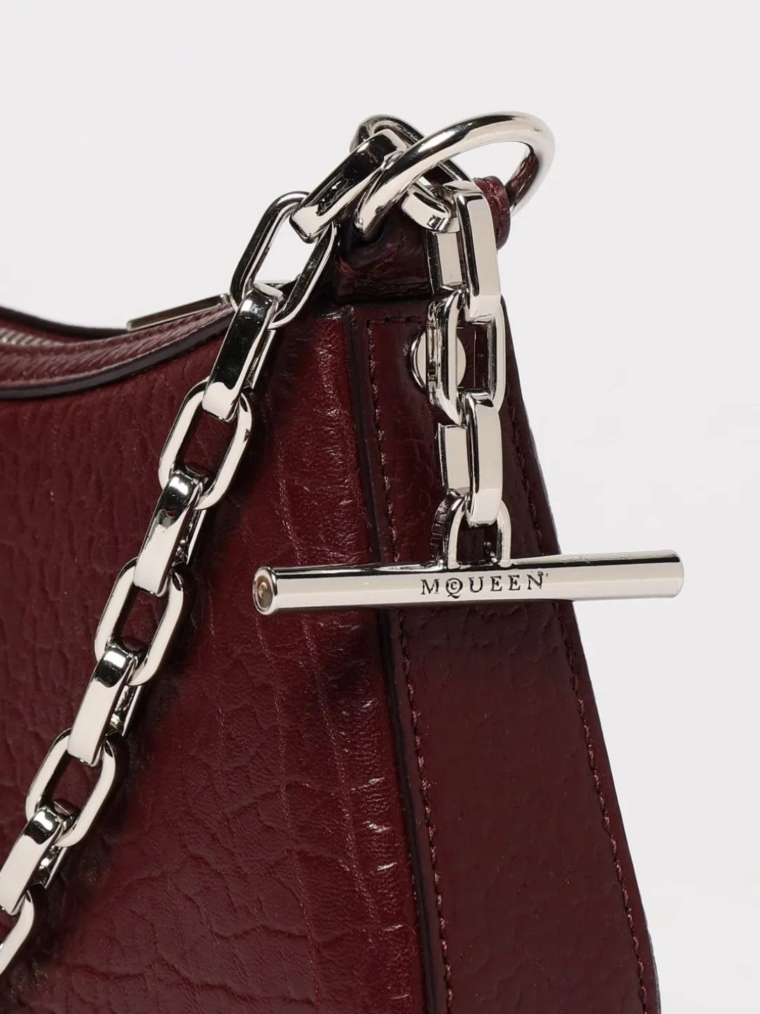 Borsa McQueen in pelle a grana