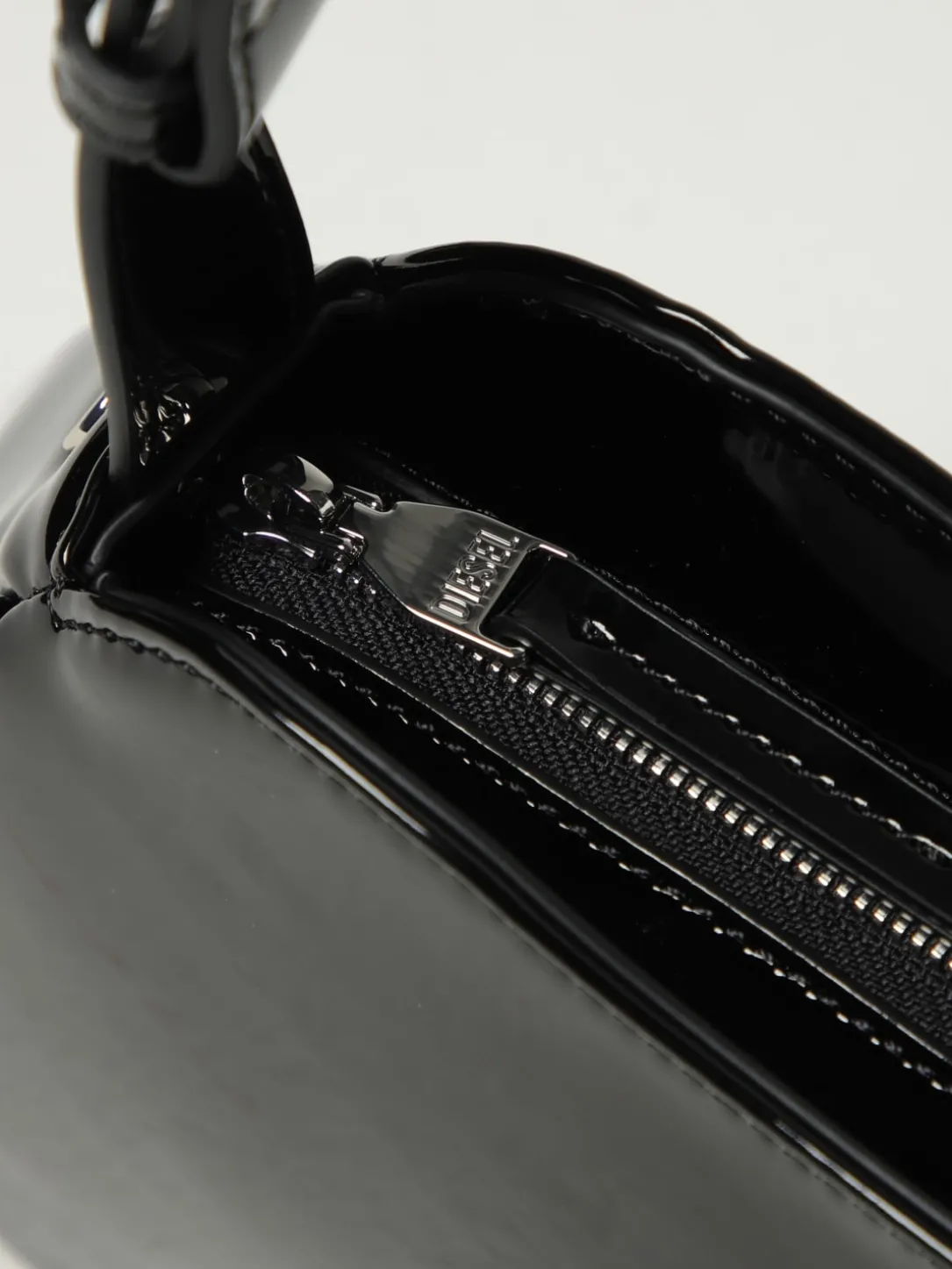 Borsa Play Crossbody Diesel in vernice