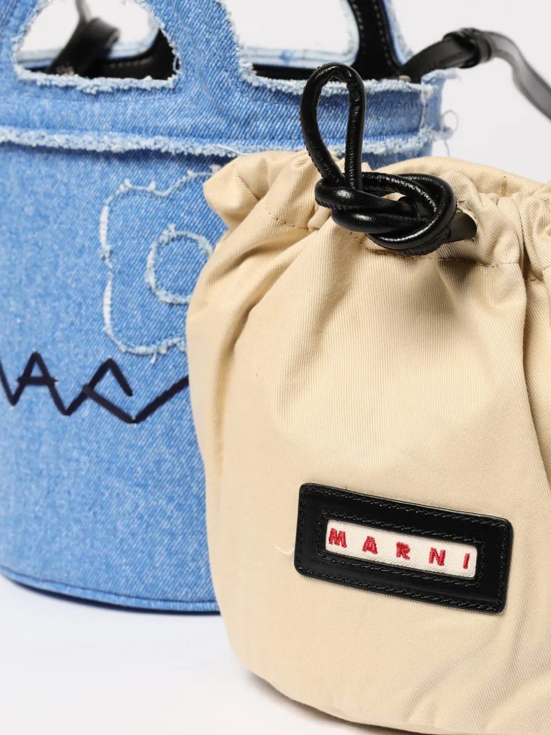 Borse a mano di jeans con fiori e logo Marni