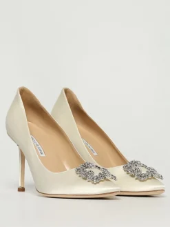 Décolleté Hangisi Manolo Blahnik in raso con fibbia gioiello