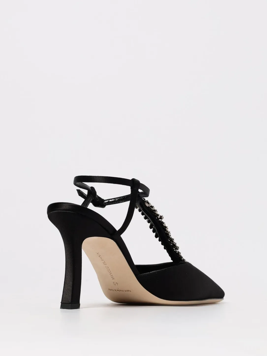 Décolleté Sufik Manolo Blahnik in raso con cristalli