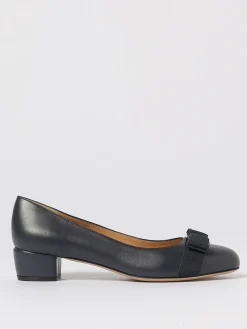 Décolleté Vara Ferragamo in pelle