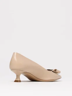 Décolleté Vara Ferragamo in pelle