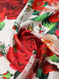 Foulard Dolce & Gabbana in seta con rose stampate
