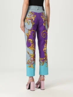 Jeans Versace Jeans Couture in denim con stampa Baroque Versace