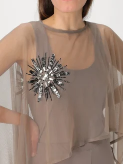 Mantella in tulle Maliparmi con applicazioni gioiello