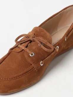 Mocassino Stuart Weitzman in camoscio