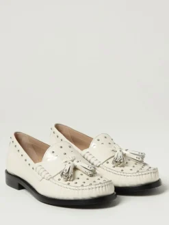 Mocassino Stuart Weitzman in pelle spazzolata con borchie