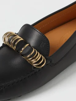 Mocassino Tod's in pelle con anelli metallici