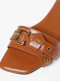 Mules Mae Chloè in pelle con occhielli