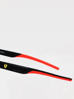 Occhiali da sole Ferrari in acetato