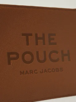 Pochette in pelle con logo impresso Marc Jacobs