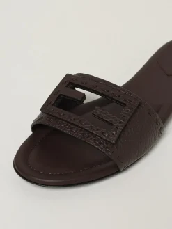 Sandalo Baguette Fendi in pelle bottalata