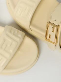 Sandalo Feel Fendi in pelle