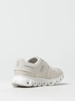 Sneakers Cloud 6 On in mesh