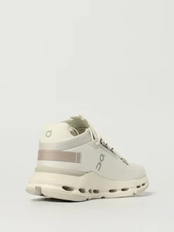 Sneakers Cloudnova 2 On in mesh