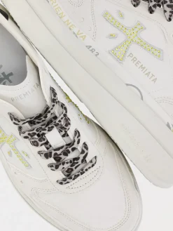 Sneakers Micol Premiata in pelle con strass applicati