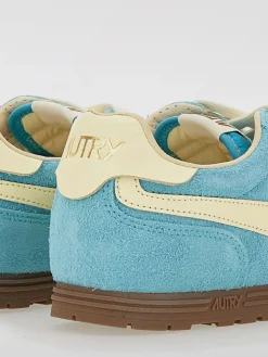 Sneakers Windspin Autry in camoscio