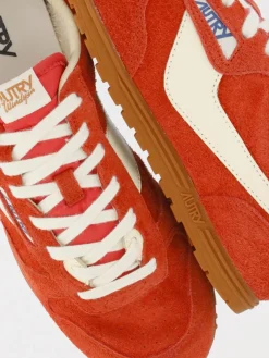 Sneakers Windspin Autry in camoscio