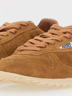 Sneakers Windspin Autry in camoscio