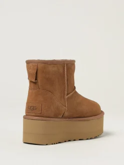 Stivaletto Classic Mini Platform UGG in camoscio