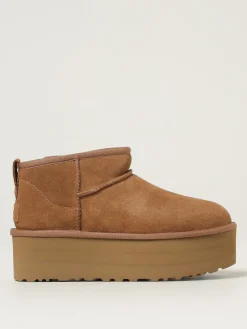 Stivaletto Classic Ultra Mini Platform UGG in camoscio