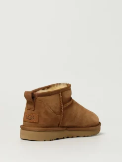 Stivaletto Classic Ultra Mini UGG in camoscio