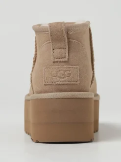 Stivaletto Classic Ultra Mini UGG in camoscio