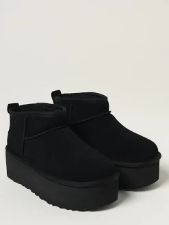 Stivaletto Classic Ultra Mini Platform UGG in camoscio