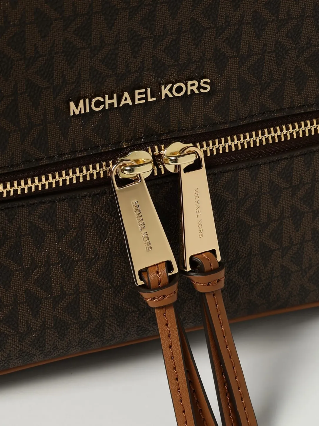 Zaino Rhea Medium Michael Kors in cotone spalmato con monogram all over